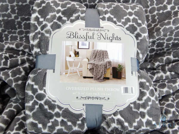 Geometric Plush Throw - Blankets - Siraj
