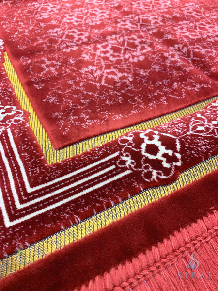 Standard Plush Prayer Rug - Hanifah - Prayer Rugs - Siraj