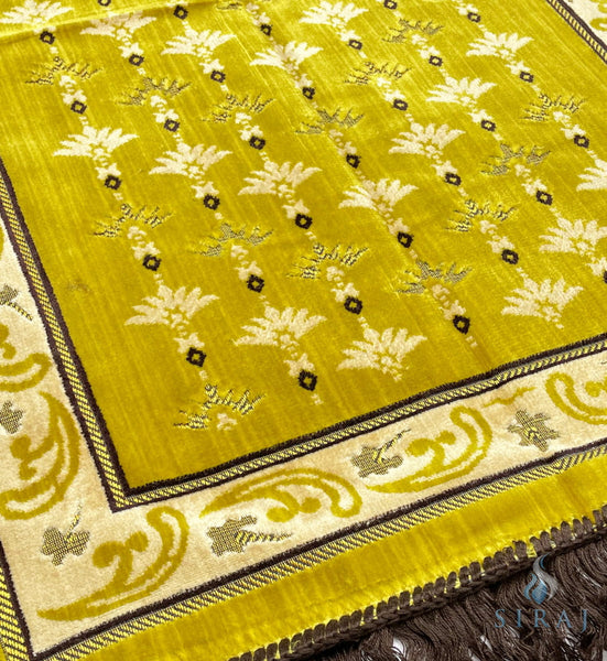 Standard Plush Prayer Rug - Kaaba Bloom - Prayer Rugs - Siraj